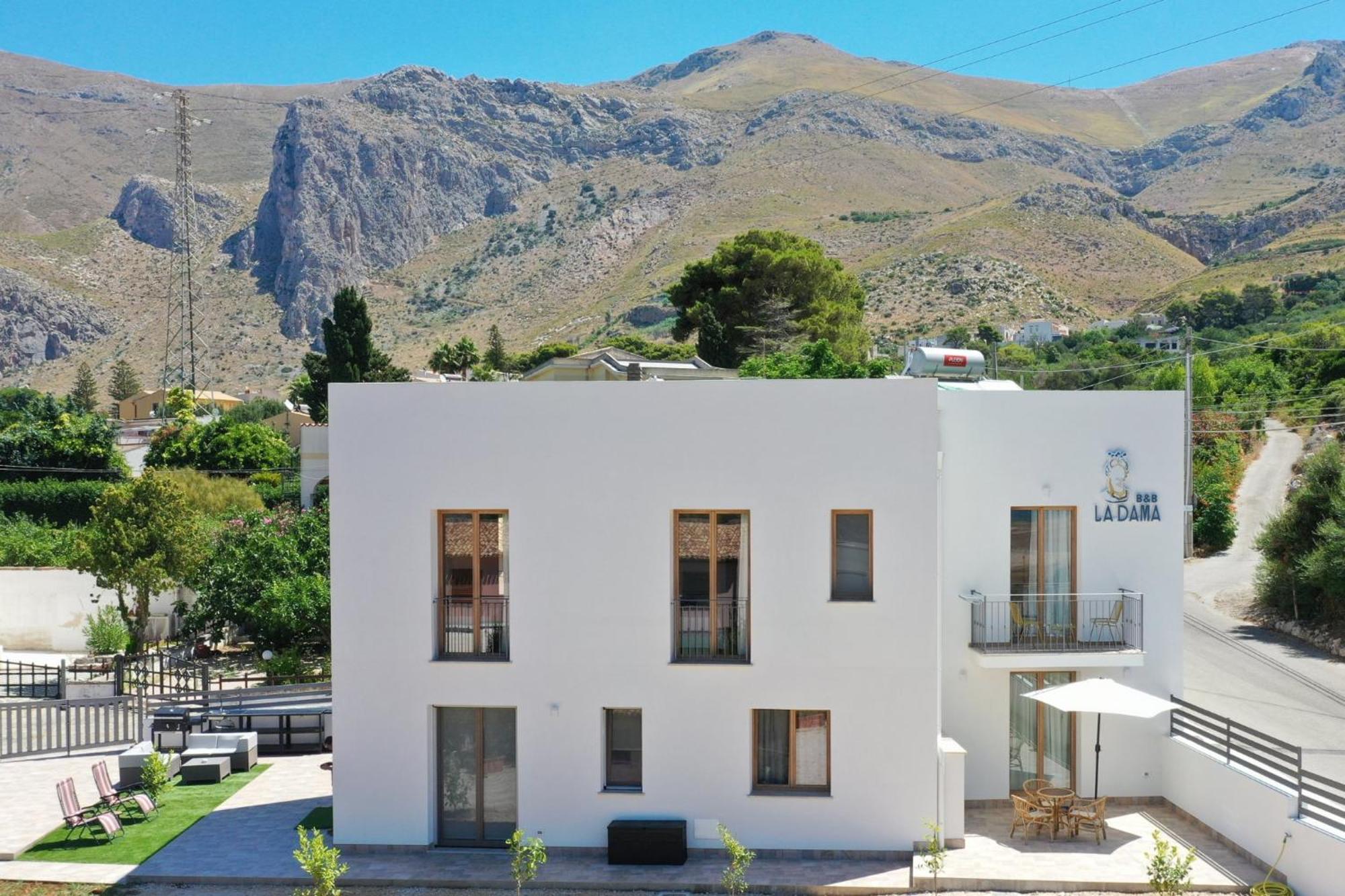 La Dama Bed & Breakfast San Vito Lo Capo Exterior photo